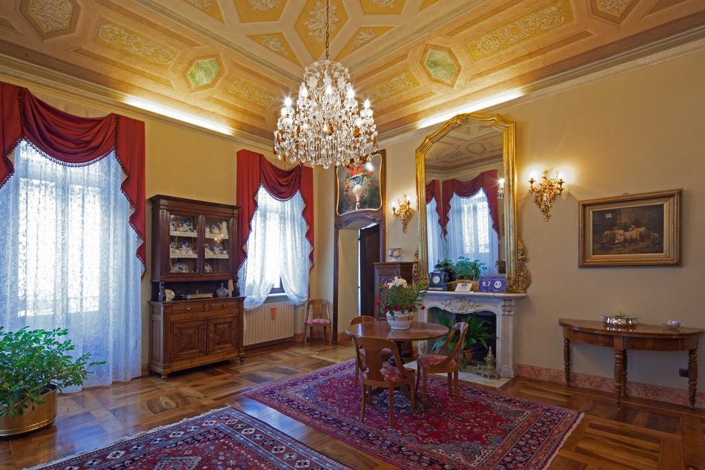 B&B Contrada Dei Giardini Cuneo Buitenkant foto